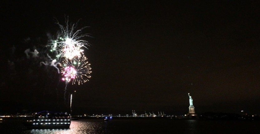 Seastreak New Year's Eve Fireworks Cruise View of the Fireworks 2