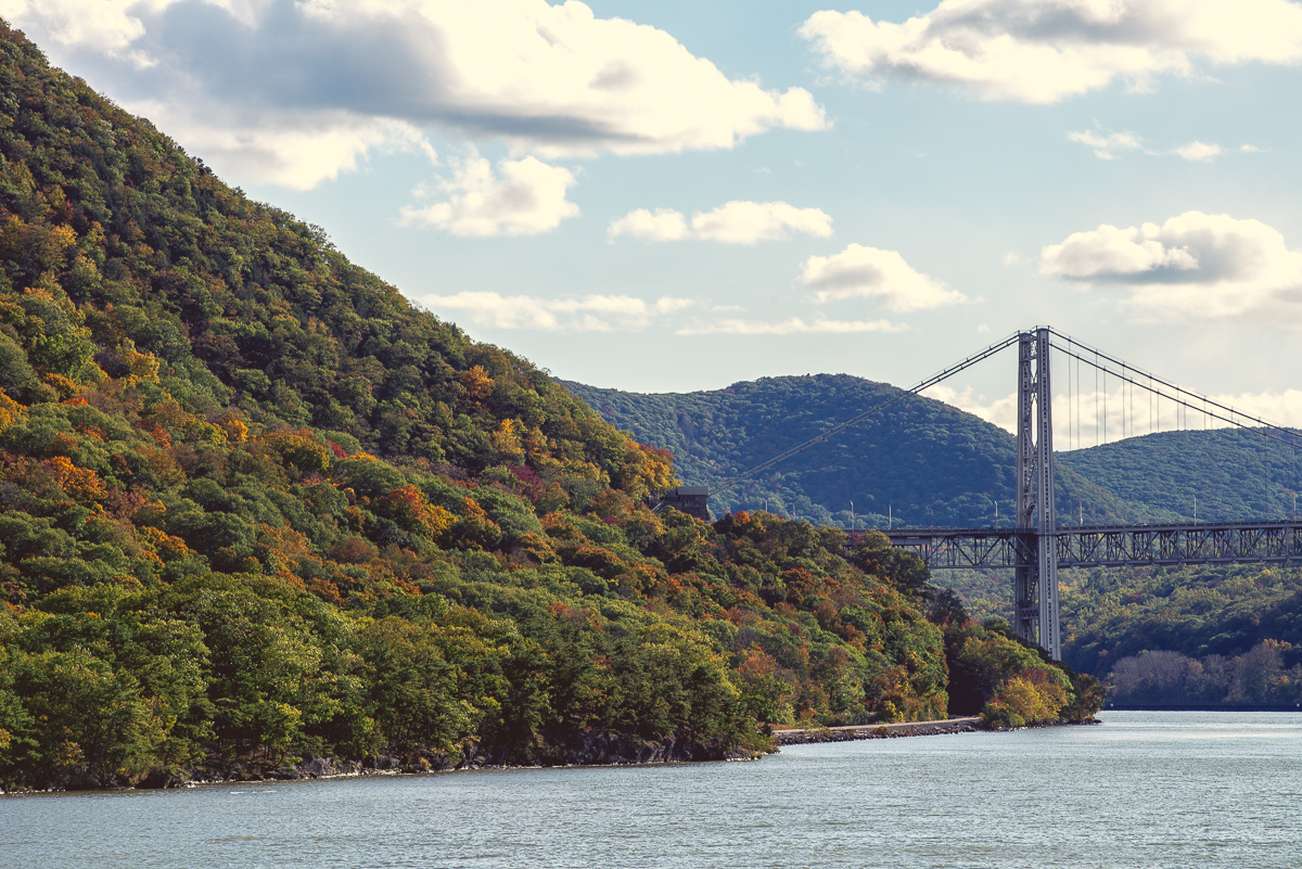 Seastreak Hudson River Fall Foliage Cruise